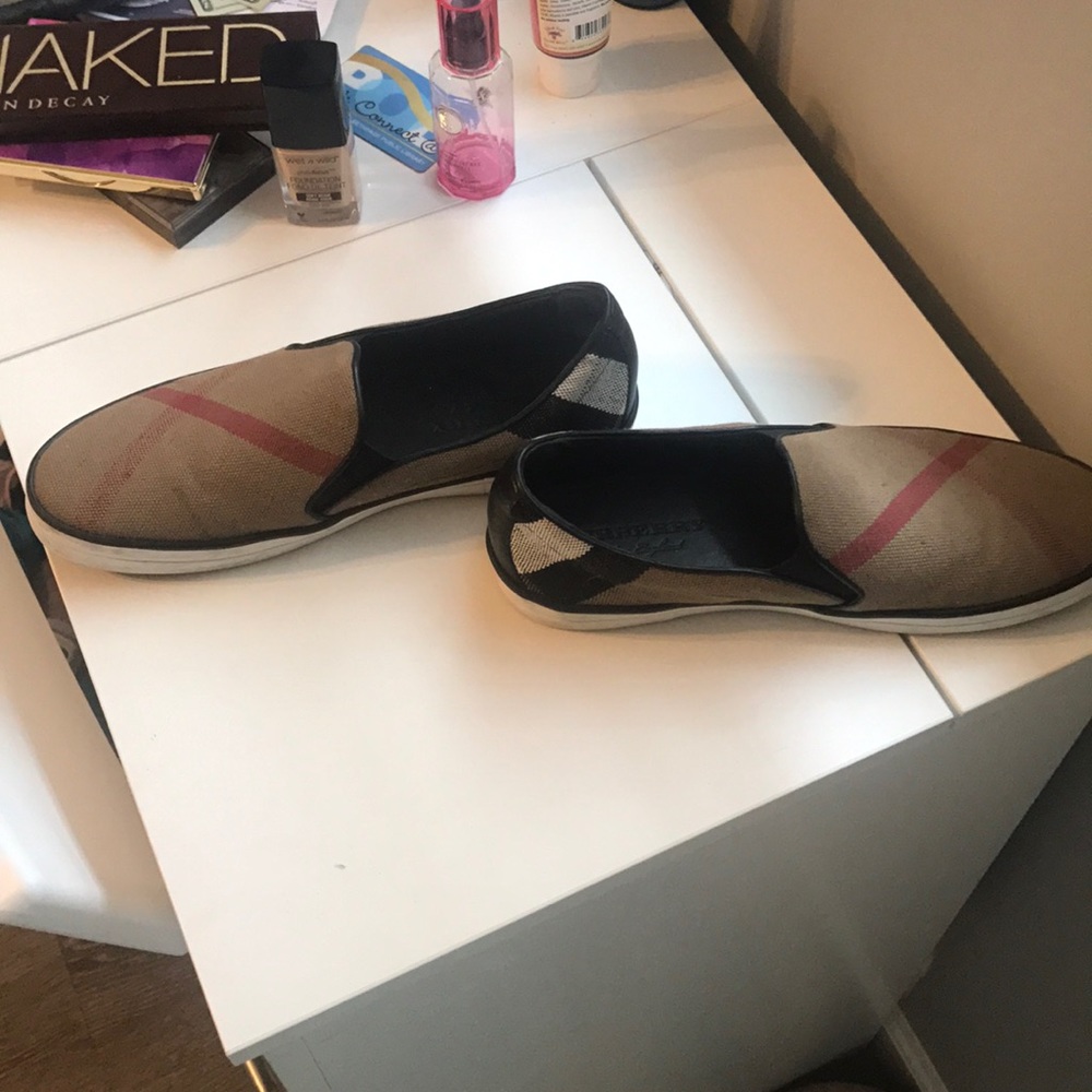 Burberry slip on sneakers